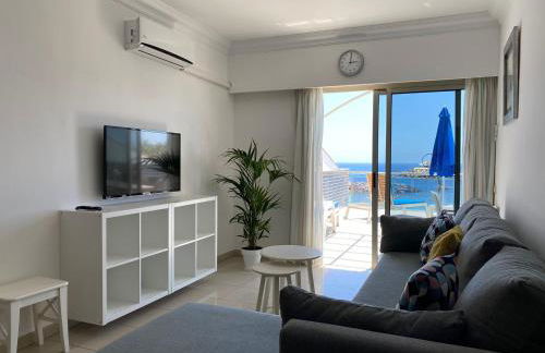 Billy's Beachfront Apartment with pool access - Foto 3