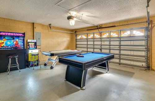 Family Oasis with Game Room and Pool in Davenport! - Foto 27