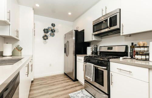 Cozy 2BD apartment - Photo 14