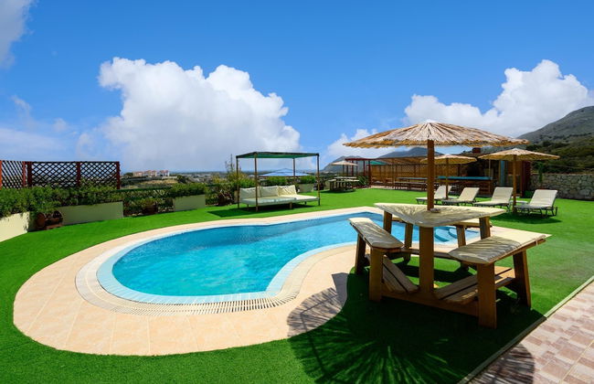 Paramithia Villa - Photo 22