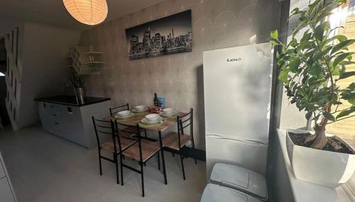 Indulgent Cozy 2 BR Home - Foto 4