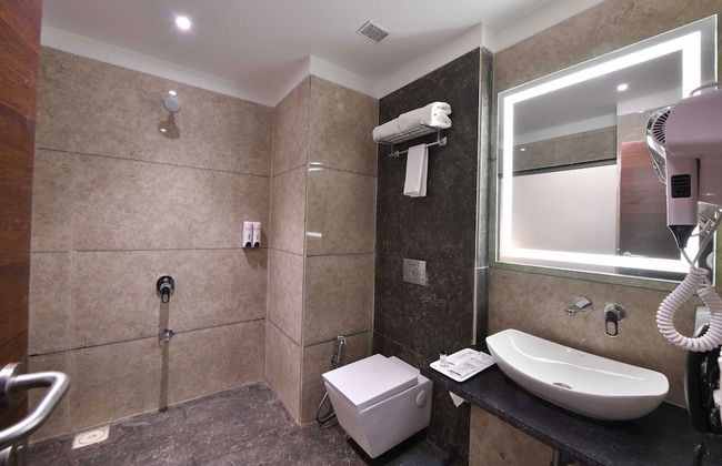 Clubhouse Hotel Morbi - Foto 16