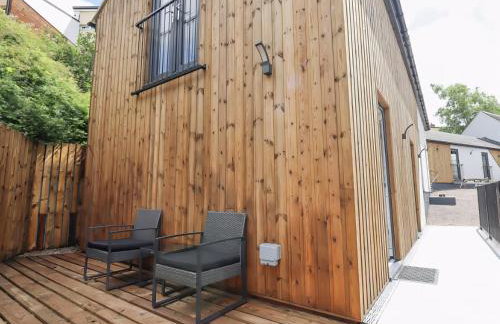 The View - Peaceful Duplex Apartment with Views, Parking & Wifi - Foto 23