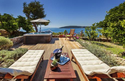 Holiday house with a parking space Split - 22315 - Photo 12