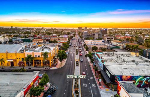 Historic Apartment with Roof Deck in the Heart of North Park - Foto 40