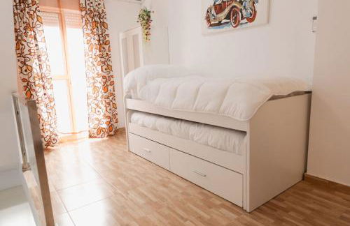 Casa de dos plantas ,Las niñas - Photo 26