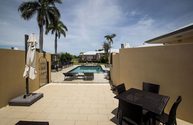 Kernow Charters Towers - Photo 24