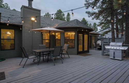 Coburn Cabin @ Country Club Game Room New Central AC Pet and Family-Friendly - Photo 23