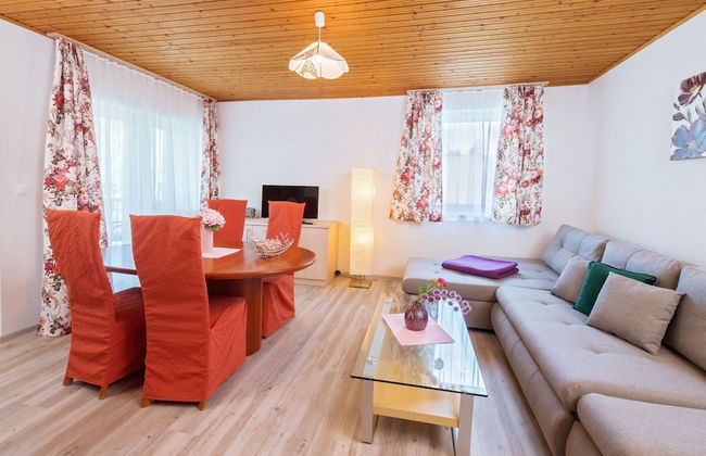 Adults Only Apartment With Pool - Foto 5