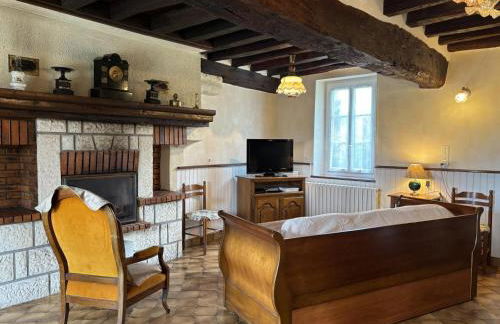 Grande maison à Saint-Pourçain avec piscine, sauna et WiFi - FR-1-489-60 - Foto 8
