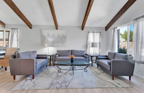 High Desert Dream on the Fairway WiFi Smart TVs - Foto 1