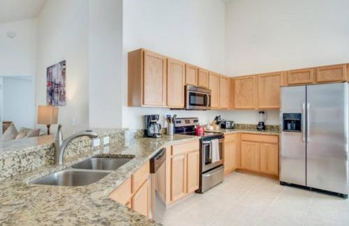 Enjoy Sunny Private Pool - Game Room - Lanai - Nr Disney - Foto 7