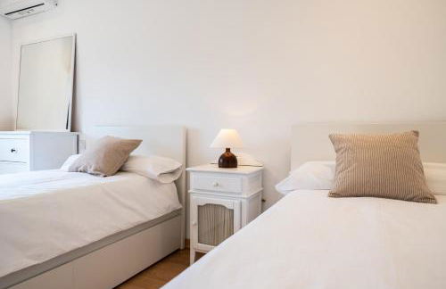 Villa in Marbella with golf views - Photo 21