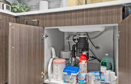 Luxury 1BR Apt-Pool RWJ-Rutgers StPeter-Free Parking - NYC316 - Foto 18