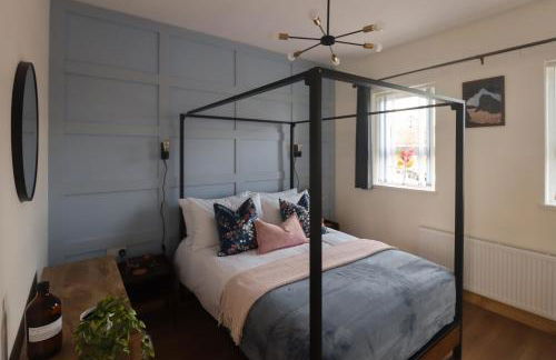 Superb Large Bespoke 5 Star Detached Villa, Prime Location, Belfast Stay - Foto 10