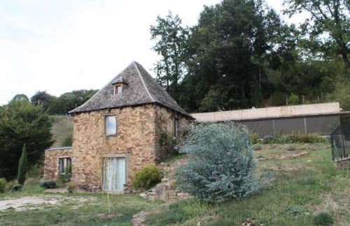 Gîte de France à Altillac 4 épis - Gîte de France 8 personnes MAE-0731 - Foto 12