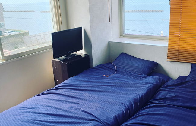 Zenibako House 3F-RoomD - Photo 1