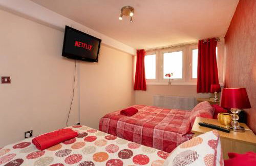 City Centre - Next to Hilton Hotel - Victoria Centre 2 Bedrooms Apartments - Close to Theatre Royal - in Victoria Centre Shopping Centre - 24 Hours Access - Parking Cars or Vans from Five Pounds a Day - Onsite Parking from Ten Pounds a Day - Foto 16