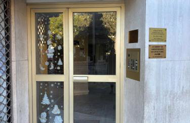 Proche Festival de Cannes - Studio avec Loggia - Gare à 5min Bus au pied de l'immeuble - Foto 2