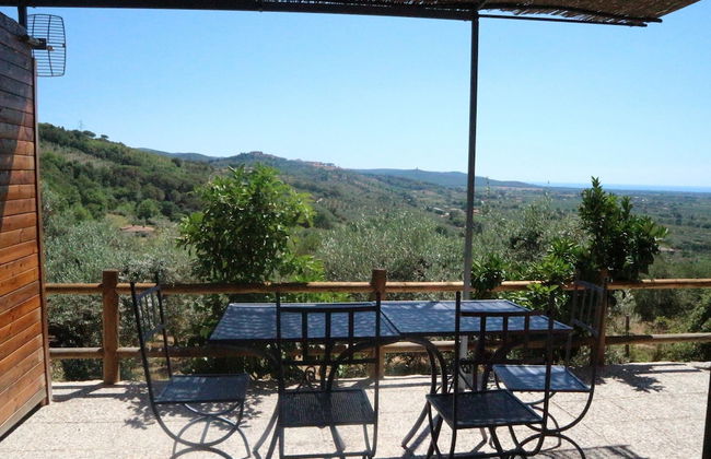 Snug Holiday Home in Castagneto Carducci near Thermal Bath - Foto 1