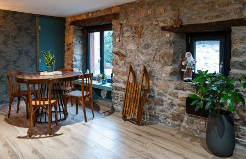 Chalet Le René-Sens - 5 pers - Grande terrasse - bain nordique SPA - Piscine - Foto 11