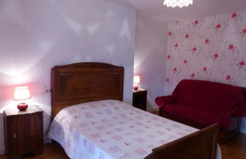 Grande maison à Saint-Pourçain avec piscine, sauna et WiFi - FR-1-489-60 - Foto 15