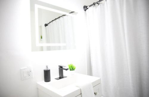 Cozy Near Boston with Outdoor Space - Foto 35