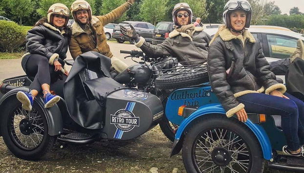 Profitez de la balade en sidecar