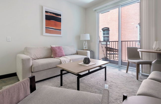 275 On The Park - Senate Apartments By Barsala - Photo 10