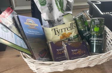 Pwllglas Bach - Spacious Cabin - Photo 9