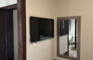 The Craftsman House - 3 min to DT & Falls Park - Foto 18