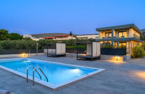 Limi Deluxe Sea View Suites - Private Pools - Foto 123