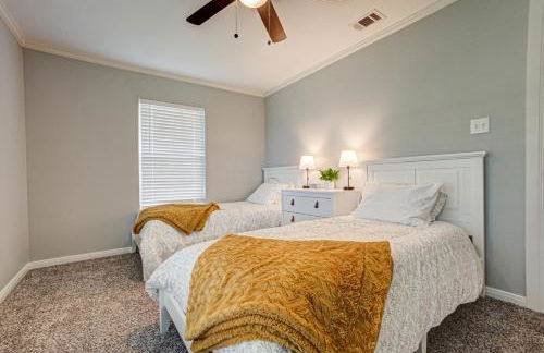 Casablanca Waco 5 mins from Baylor and Magnolia with Hot Tub,Firepit, Pet Friendly - Foto 30