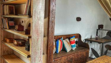 Casa Poesía de El Hierro - Poetry House of El Hierro, situated in the center of El Pinar - Foto 1