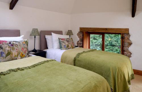 The Old Coach House - Converted barn with private garden parking and fireplace - Foto 22