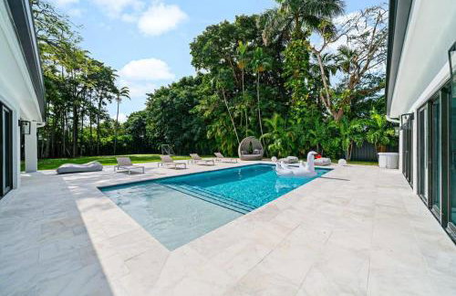 Luxury Villa Azure with Heated Pool 20 minutes to Beach - Foto 13