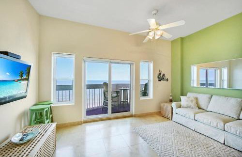 Oceanside Escape with 3 Bedrooms Spectacular Ocean View and Pool - Foto 9