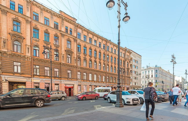 Feelathome on Lower Nevsky - Photo 33