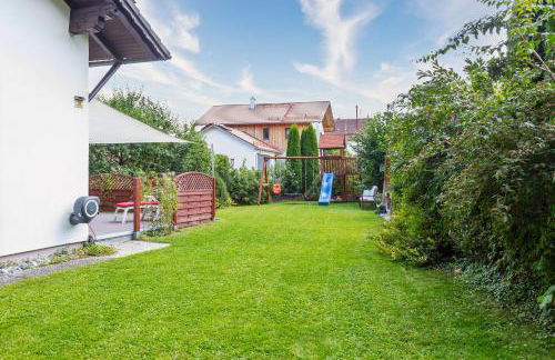 Moderne Fewo mit Fasssauna und Kamin im ländl. Allgäu - Foto 27