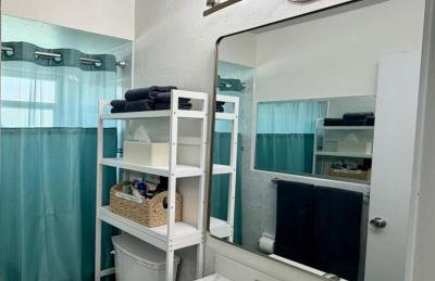 Near KSC - Peaceful Spacious Home for 6 - Fully Stocked Kitchen and Coffee Bar - Foto 31