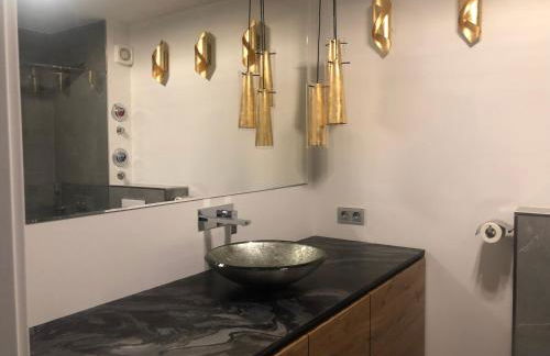 Luxurious 2 Bedroom Apartment Old City - Foto 25