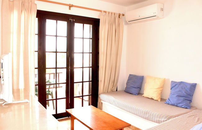 Apartamentos Posidonia - Photo 9