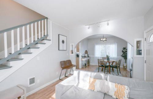 5 Bedroom House Cheerful Bungalow with AC Pet Friendly - Foto 5