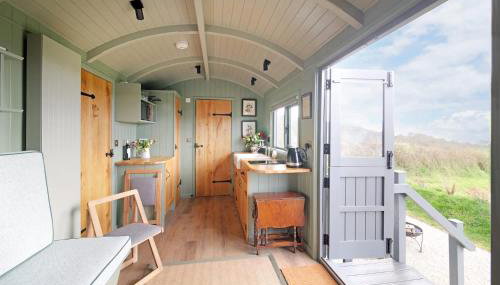 Luxurious Shepherds Huts Outdoor Baths Sea Views - Foto 5