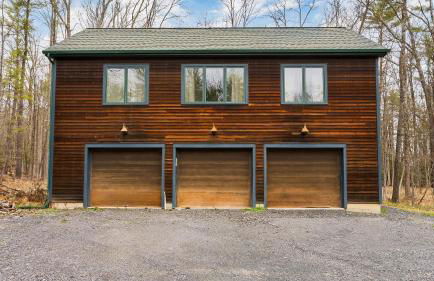 PoolHot Tub Firepit Near Hikes Shops Dining Cragswood Lodge by AvantStay - Foto 50