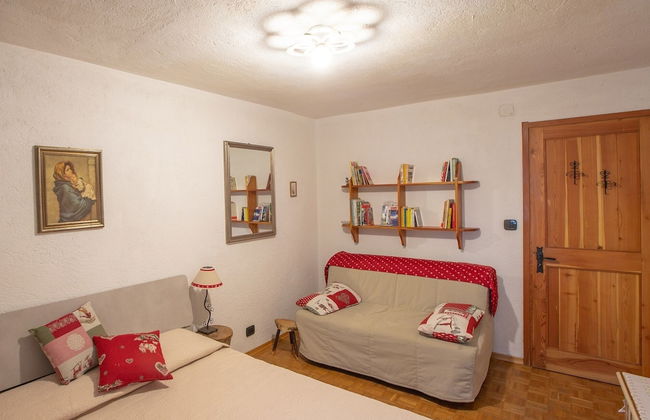 JOIVY Flat For 6, In The Historic Town Pré-Saint-Didier - Foto 2