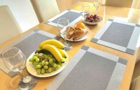 Pool, drinks and a hot tub! - Photo 2