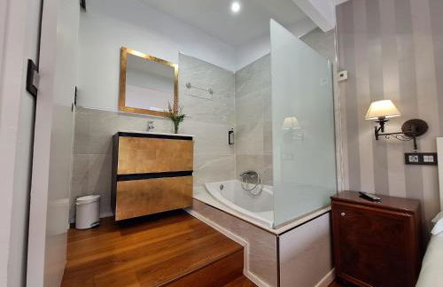 Apartamentos Puerta de Gijon - Foto 60