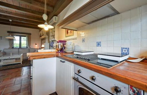 2 Bedroom Amazing Home In Vrtlinovec - Foto 19