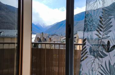 Appartement vert tendre face à la montagne - Foto 18